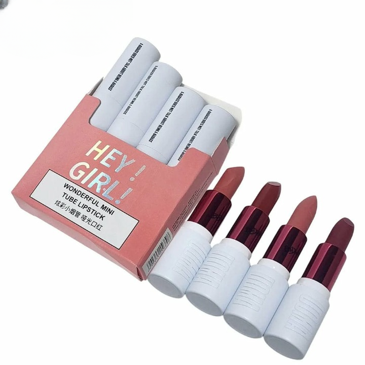 HengFang Hey Girl mini velvet matte lipstick set of 4 shades, highly pigmented, lightweight, travel-friendly, gift-ready.