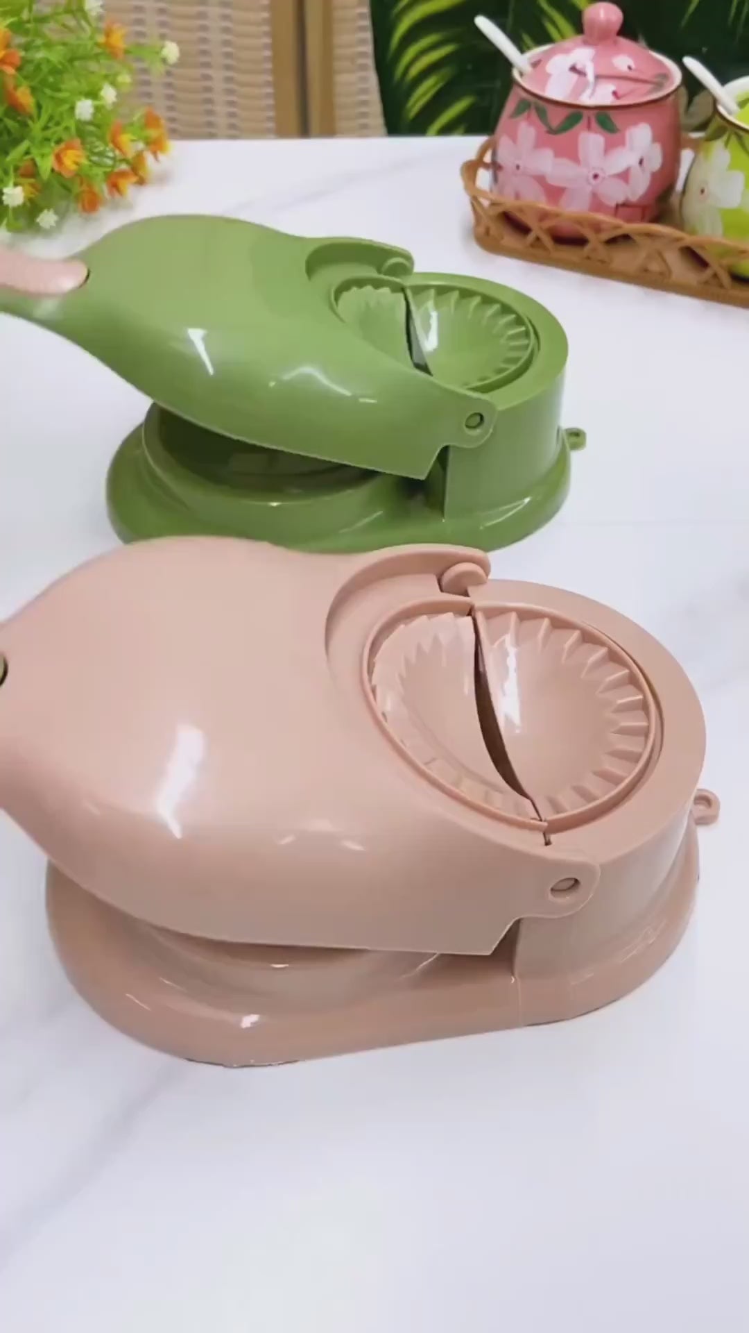 2-In-1 Manual Dumpling Maker & Dough Press Machine – Portable Samosa & Gujiya Mould Tool | Easy DIY Pastry & Kitchen Baking Accessory (Random Color)